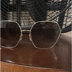 Authentic Gucci sunglasses